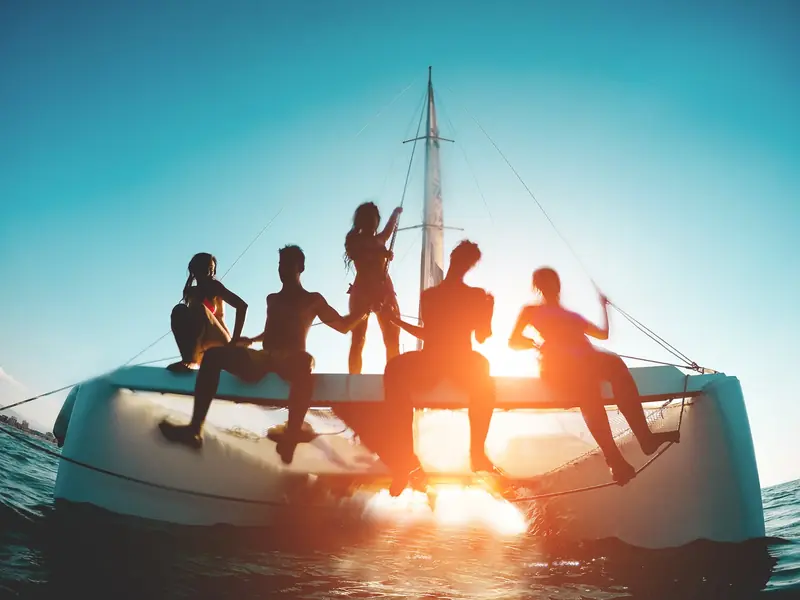 Lagoon 421 CARAMBA con equipamiento de seguridad